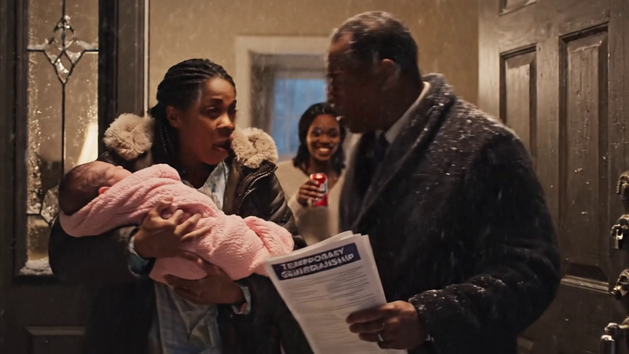 À cause de ma soeur, papa m'a jetée avec mon bébé de 3 jours dans une tempête de neige. Ils ne savaient pas que j'avais hérité de 2,3 milliards de dollars de mon grand-père... seulement 24 heures plus tard, je les ai fait s'effondrer. Nouvelles