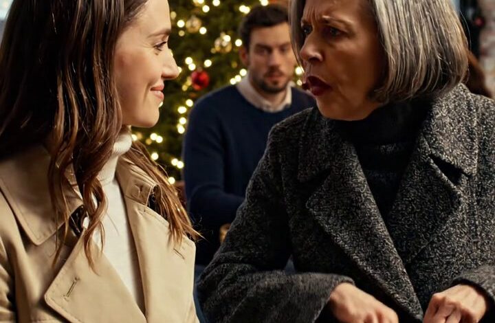 A Fern & Hearth le dimanche avant Noël, ma belle-fille a dit, "Nous avons décidé que vous n'arriverez pas cette année, pendant que mon fils fixait son café et mon muffin à la fraise est devenu froid. J'ai payé ma propre facture, je suis rentré chez moi et j'ai ouvert douze ans de relevés bancaires. Au crépuscule, le nombre était de 276 800 $ et la première autorisation portant leur nom était déjà en cours de révision. Nouvelles