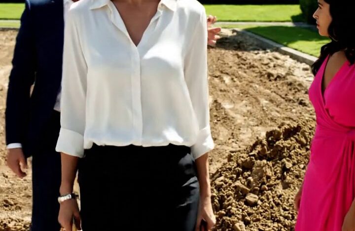 Il m'a dit d'être parti quand il est revenu. Il ne s'attendait pas à ce qu'il efface son monde avant d'atterrir.014